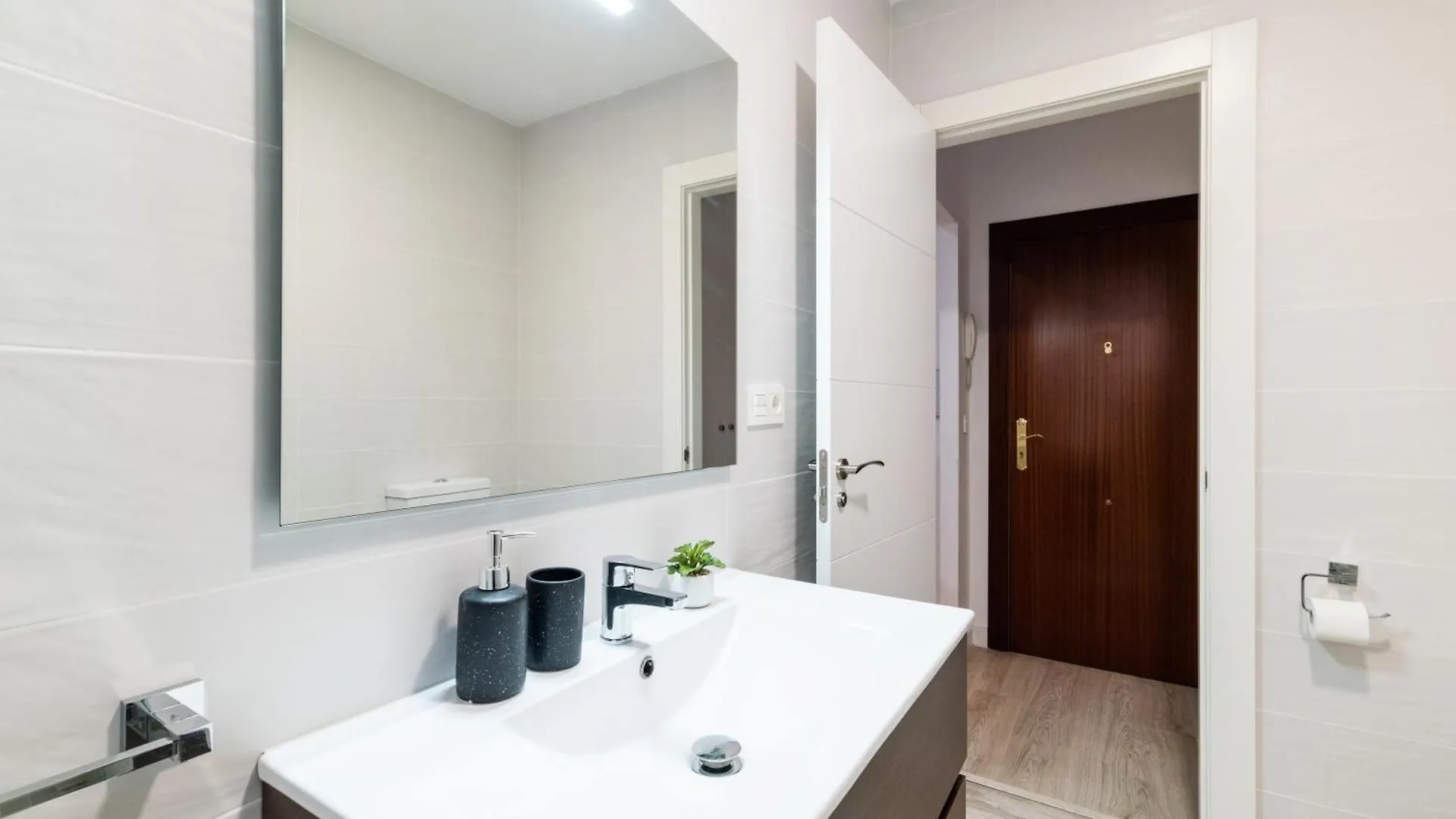 شقة Centrico Apartamento En غرناطة